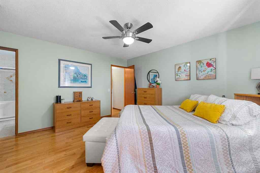 MLS® A2248242 - 7 Bernard Court NW in Beddington Heights Calgary, Residential