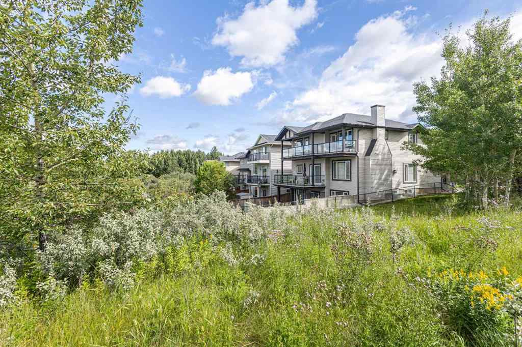 MLS® A2248243 - 511 Cresthaven Place SW in Crestmont Calgary, Residential