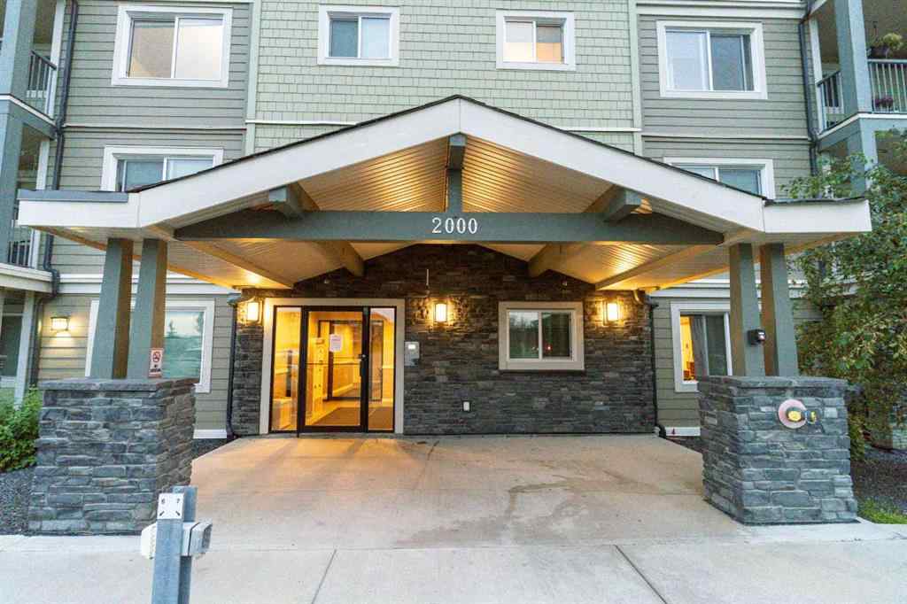 MLS® A2248244 - Unit #2411 181 skyview ranch Manor  in Skyview Ranch Calgary, Residential
