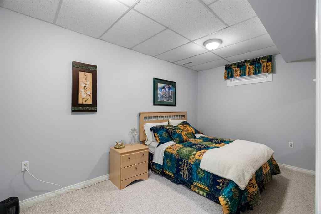 MLS® A2248245 - 125 Whiteoak Garden  in Thickwood Fort McMurray, Residential