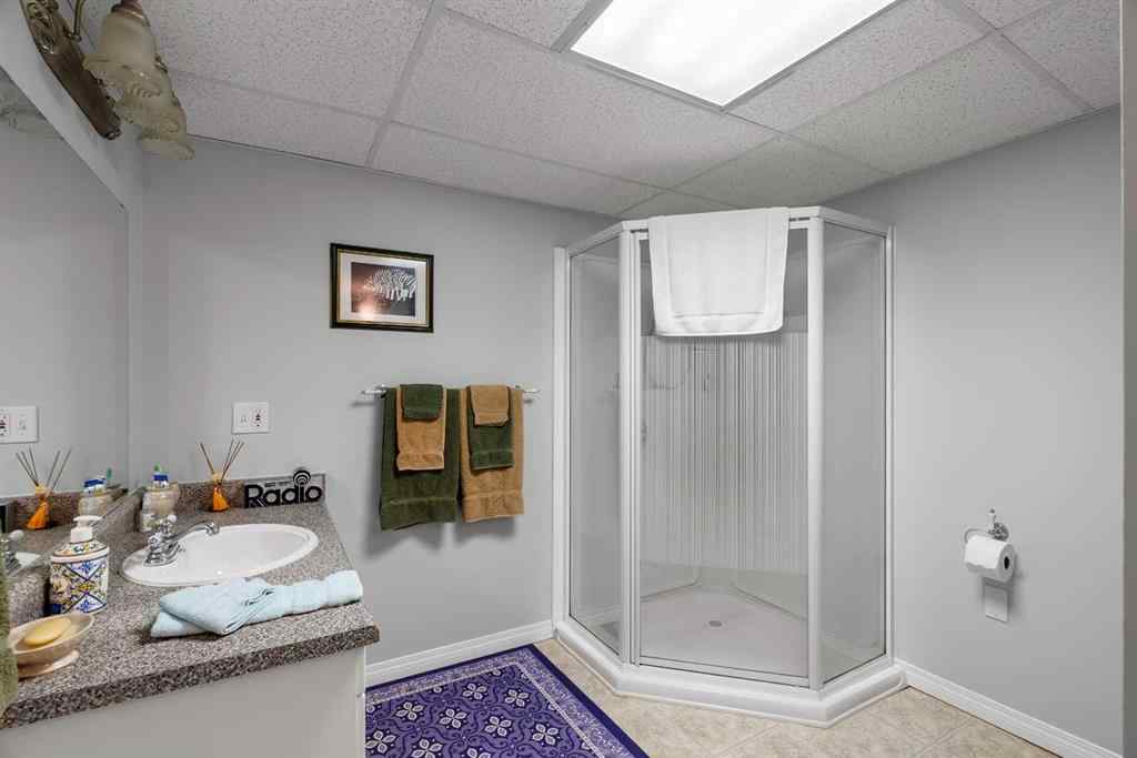 MLS® A2248245 - 125 Whiteoak Garden  in Thickwood Fort McMurray, Residential