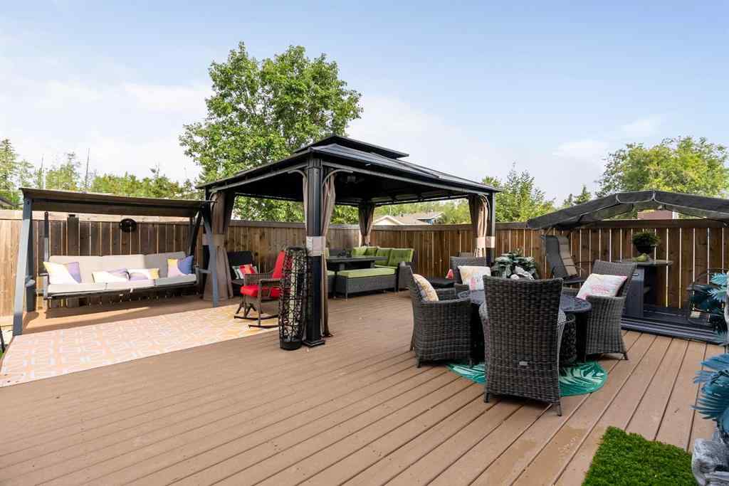 MLS® A2248245 - 125 Whiteoak Garden  in Thickwood Fort McMurray, Residential