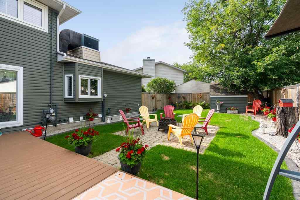 MLS® A2248245 - 125 Whiteoak Garden  in Thickwood Fort McMurray, Residential