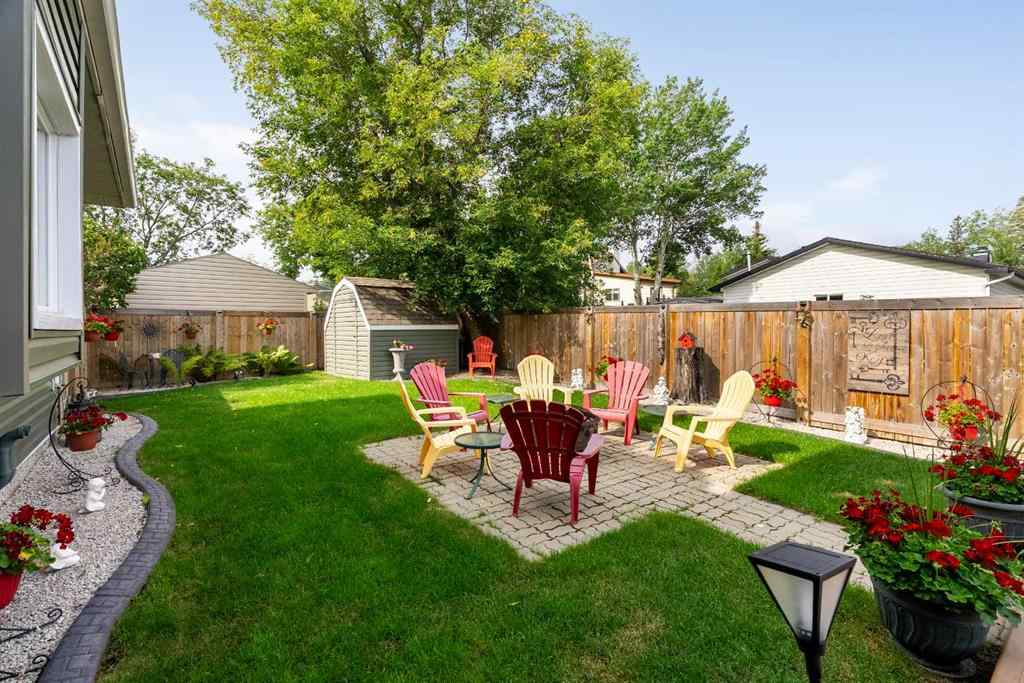 MLS® A2248245 - 125 Whiteoak Garden  in Thickwood Fort McMurray, Residential