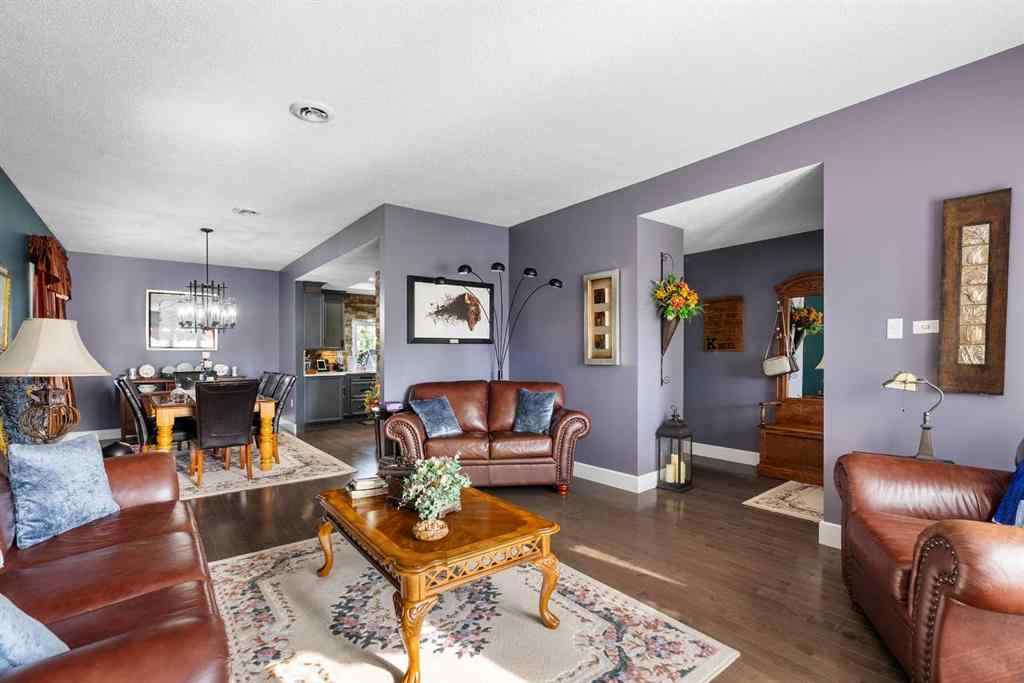 MLS® A2248245 - 125 Whiteoak Garden  in Thickwood Fort McMurray, Residential
