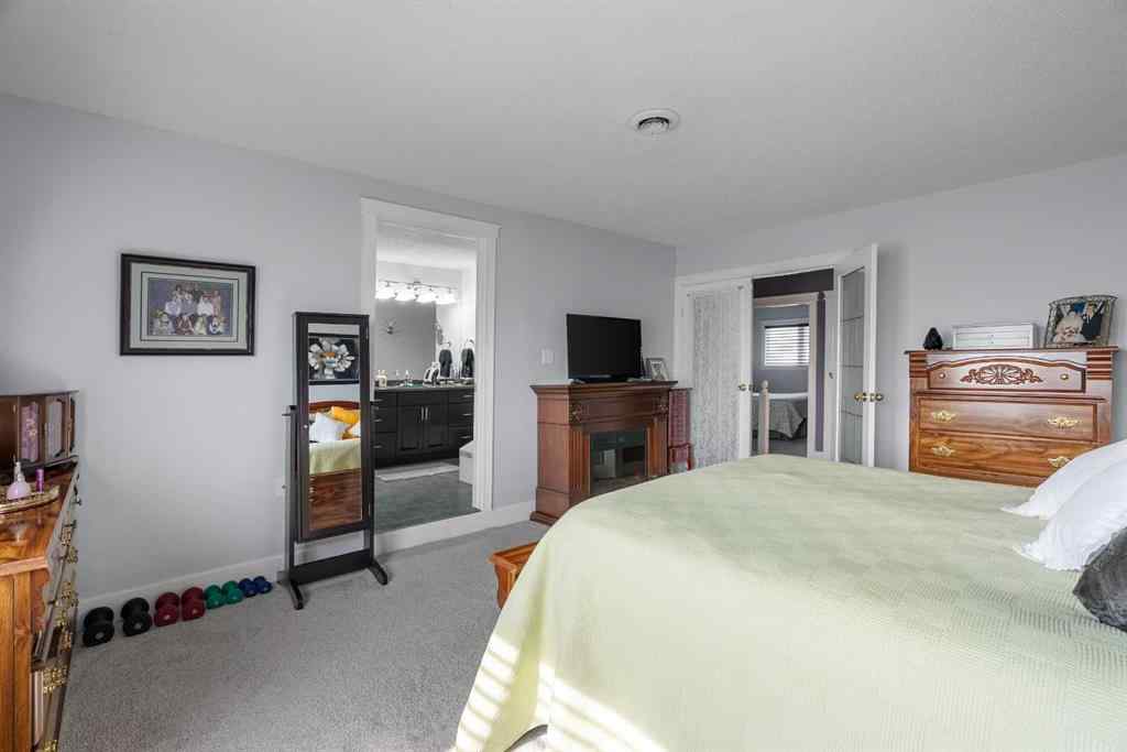 MLS® A2248245 - 125 Whiteoak Garden  in Thickwood Fort McMurray, Residential