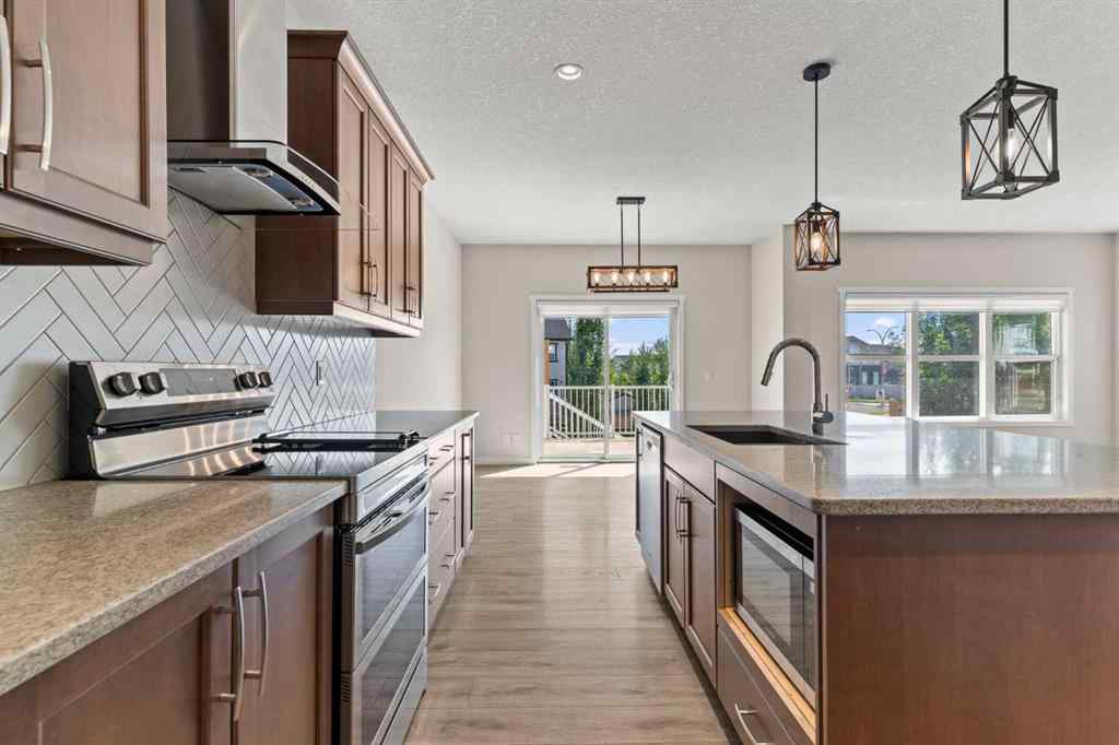 MLS® A2248248 - 162 Masters Common SE in Mahogany Calgary, Residential