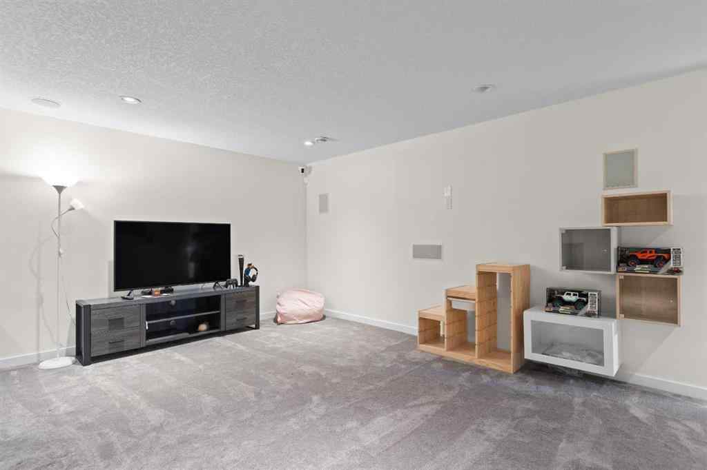 MLS® A2248251 - 99 Royal Ridge Rise NW in Royal Oak Calgary, Residential