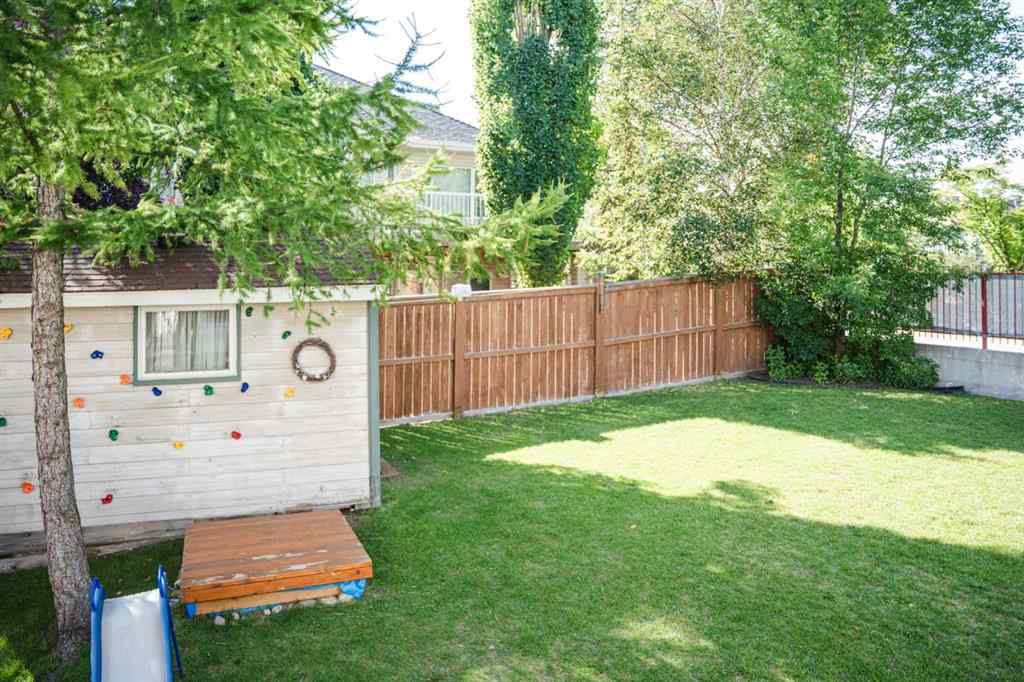 MLS® A2248257 - 445 Rocky Ridge Bay NW in Rocky Ridge Calgary, Residential