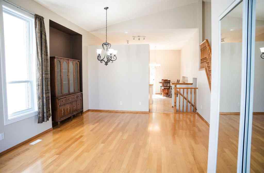 MLS® A2248257 - 445 Rocky Ridge Bay NW in Rocky Ridge Calgary, Residential