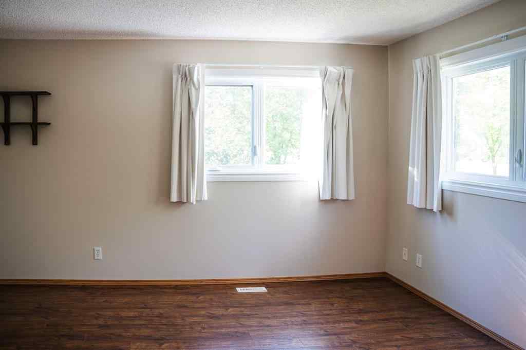 MLS® A2248257 - 445 Rocky Ridge Bay NW in Rocky Ridge Calgary, Residential