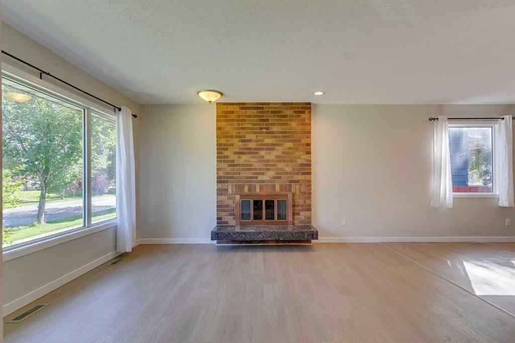 MLS® A2248258 - 2823 Dover Ridge Drive SE in Dover Calgary, Residential