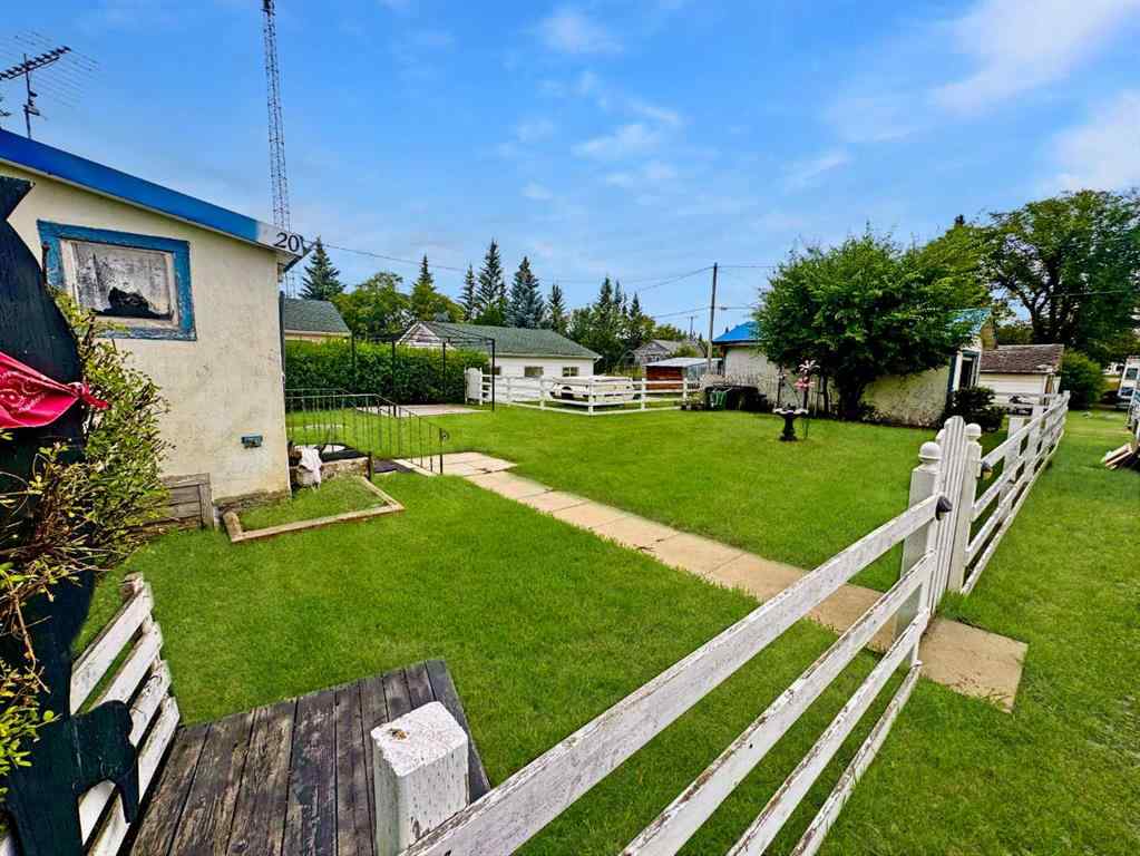 MLS® A2248271 - 20 Railway Avenue  in NONE Mervin, Residential