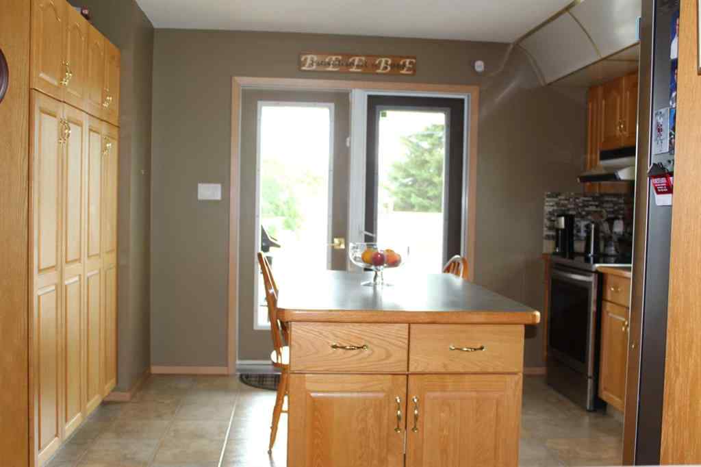 MLS® A2248277 - 403 5th Avenue NE in NONE Manning, Residential