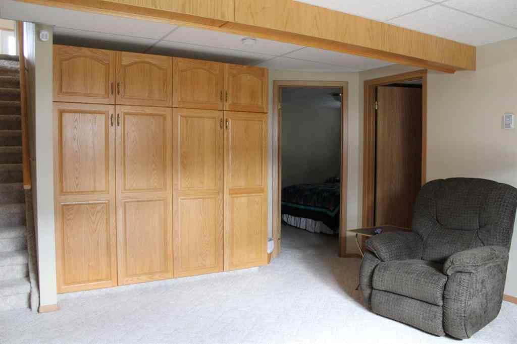 MLS® A2248277 - 403 5th Avenue NE in NONE Manning, Residential