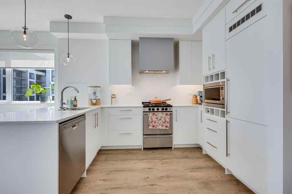 MLS® A2248279 - Unit #402 8230 Broadcast Avenue  in West Springs Calgary, Residential