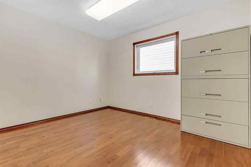 MLS® A2248281 - 62 Arbour Wood Crescent NW in Arbour Lake Calgary, Residential