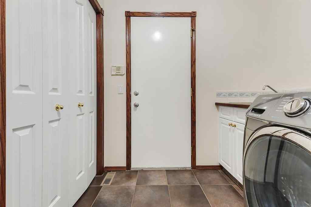MLS® A2248281 - 62 Arbour Wood Crescent NW in Arbour Lake Calgary, Residential