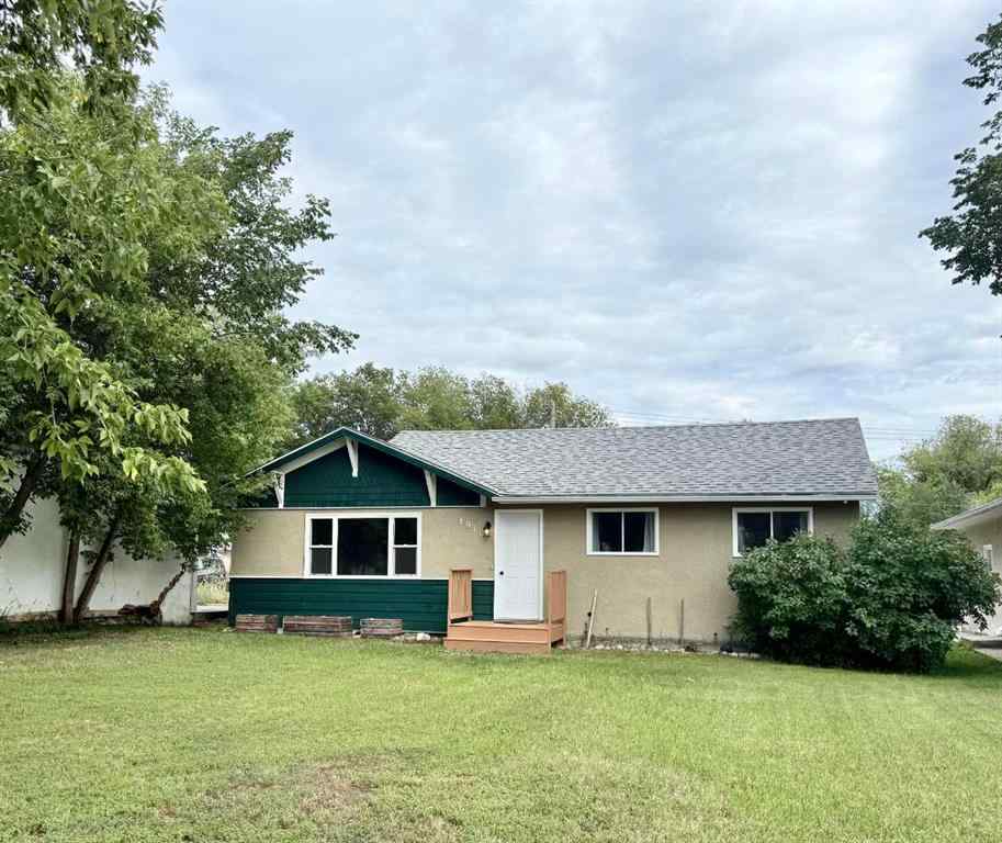 MLS® A2248282 - 4911 50 Street  in Edgerton Edgerton, Residential
