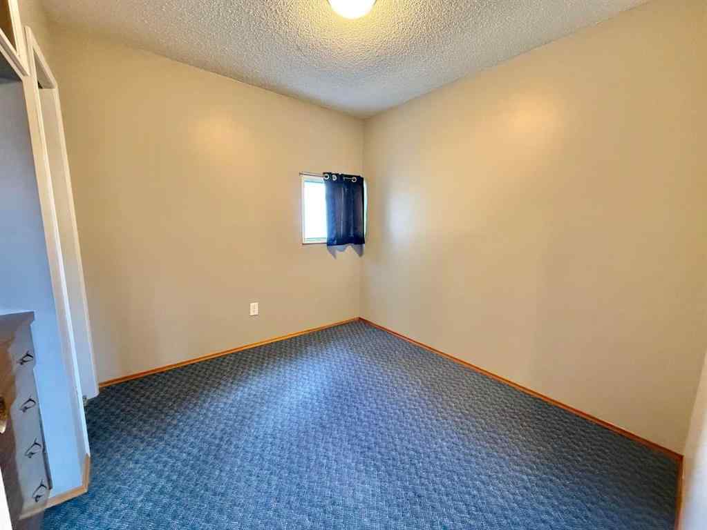 MLS® A2248282 - 4911 50 Street  in Edgerton Edgerton, Residential