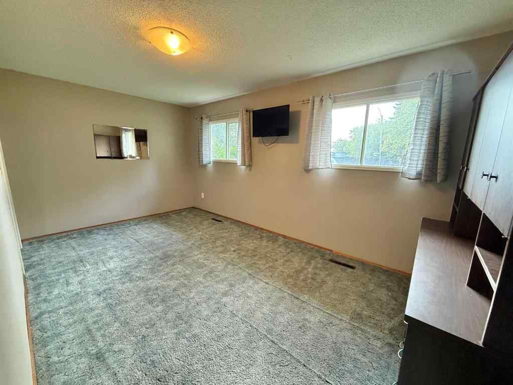 MLS® A2248282 - 4911 50 Street  in Edgerton Edgerton, Residential
