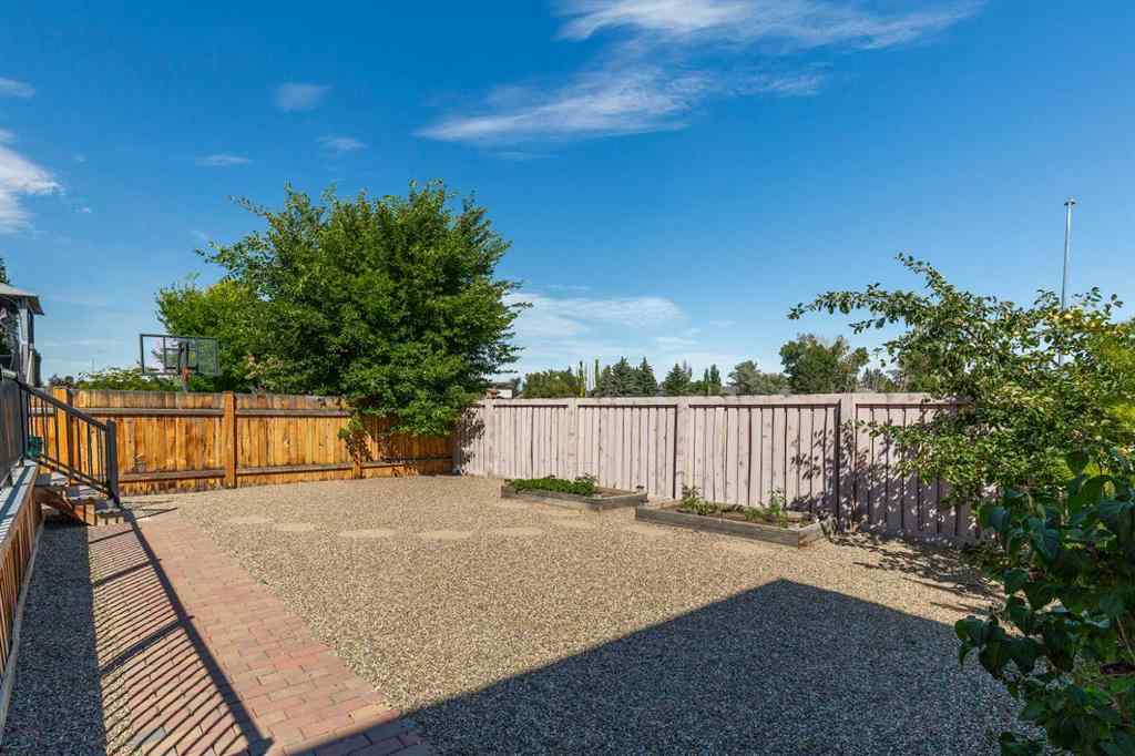MLS® A2248284 - 523 Firelight Place W in Copperwood Lethbridge, Residential
