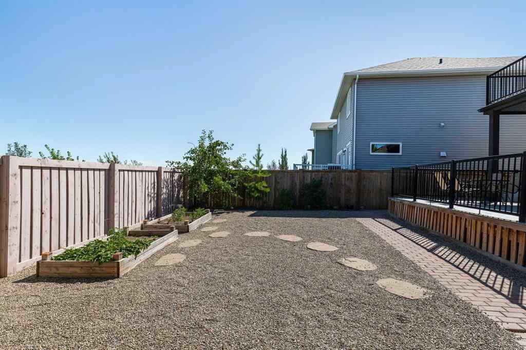 MLS® A2248284 - 523 Firelight Place W in Copperwood Lethbridge, Residential