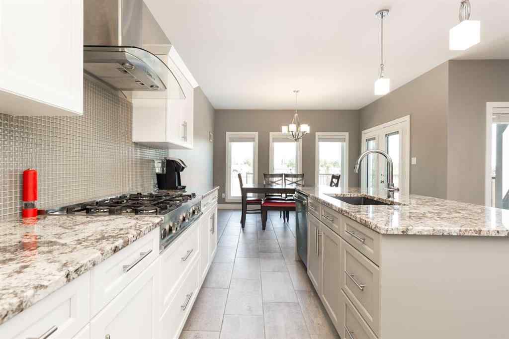 MLS® A2248284 - 523 Firelight Place W in Copperwood Lethbridge, Residential