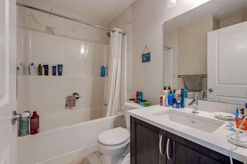 MLS® A2248286 - 385 Midtown Gate SW in Midtown Airdrie, Residential