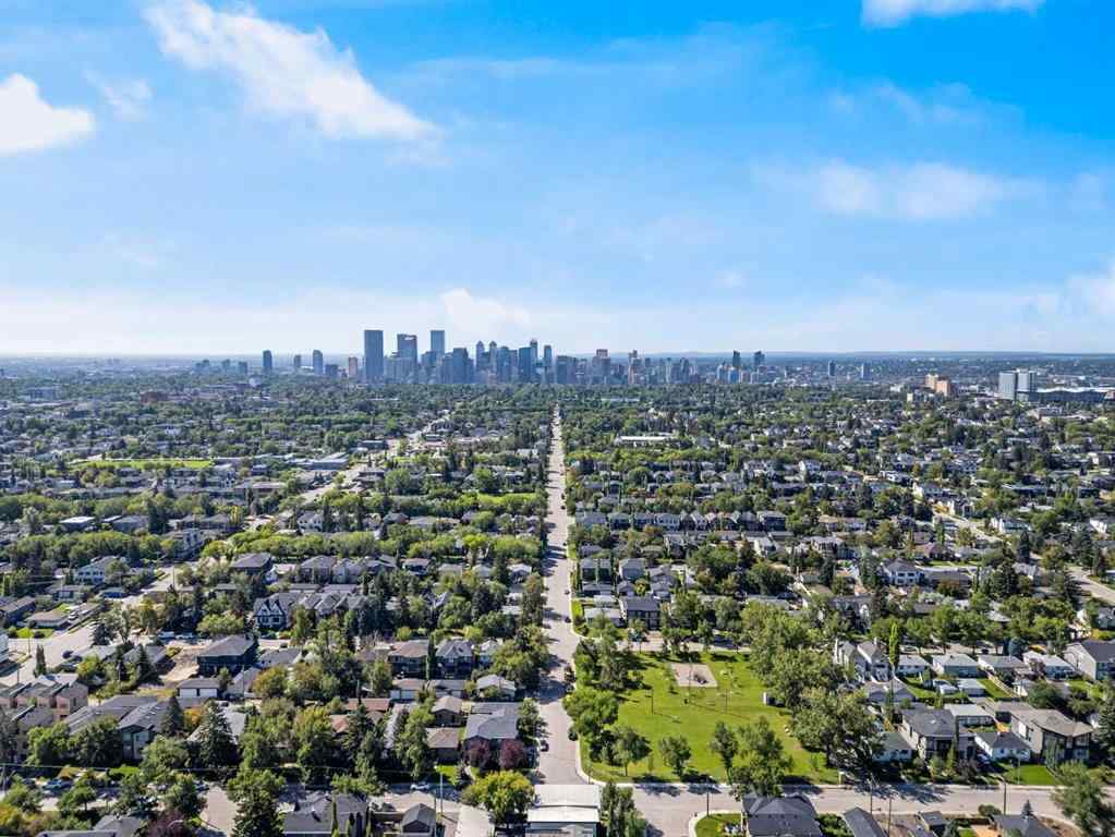 MLS® A2248288 - 434 30 Avenue NW in Mount Pleasant Calgary, Residential