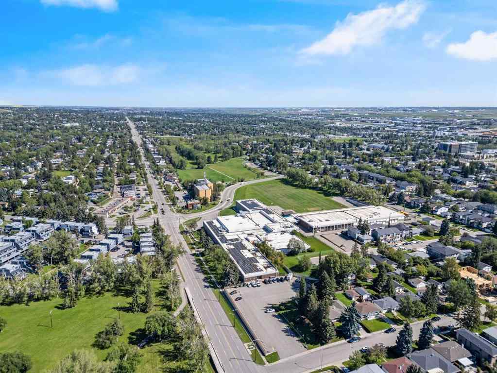 MLS® A2248288 - 434 30 Avenue NW in Mount Pleasant Calgary, Residential