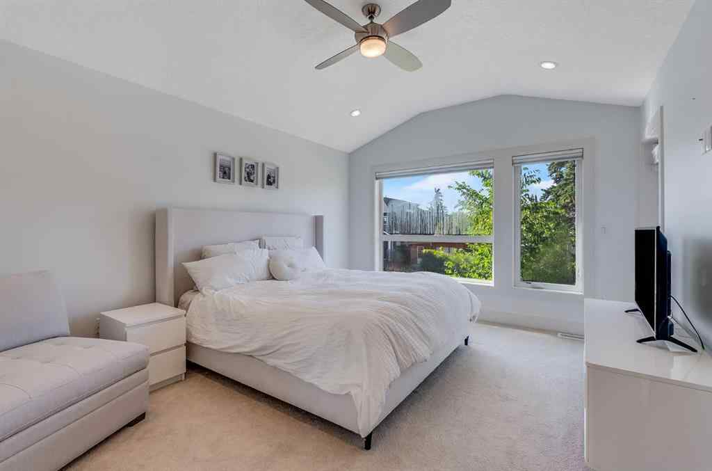 MLS® A2248288 - 434 30 Avenue NW in Mount Pleasant Calgary, Residential