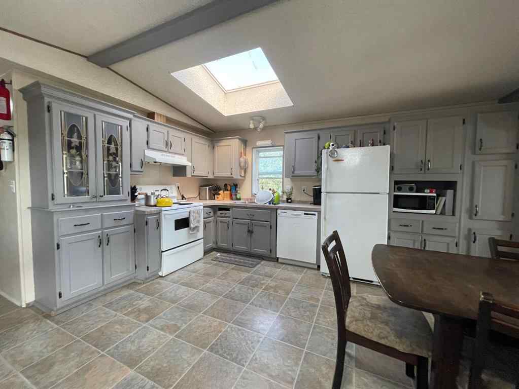 MLS® A2248294 - 75023 Highway 750   in NONE High Prairie, Residential