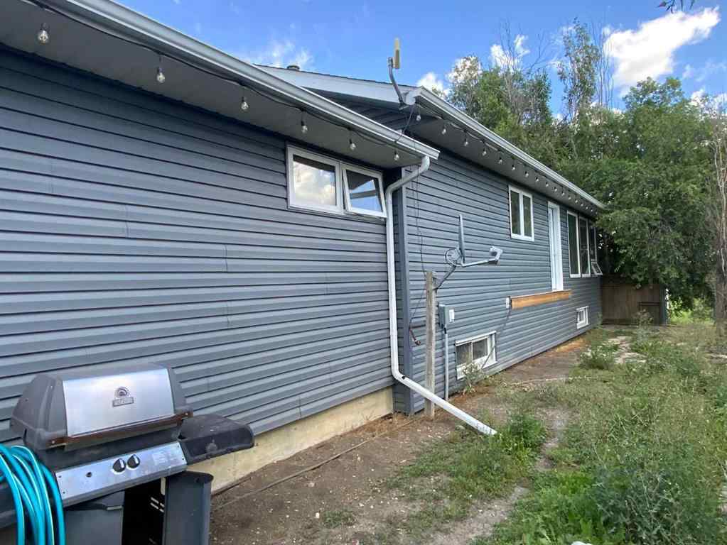 MLS® A2248296 - 231052 330 Township  in NONE Rural Kneehill County, Residential