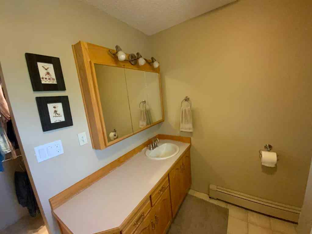 MLS® A2248296 - 231052 330 Township  in NONE Rural Kneehill County, Residential