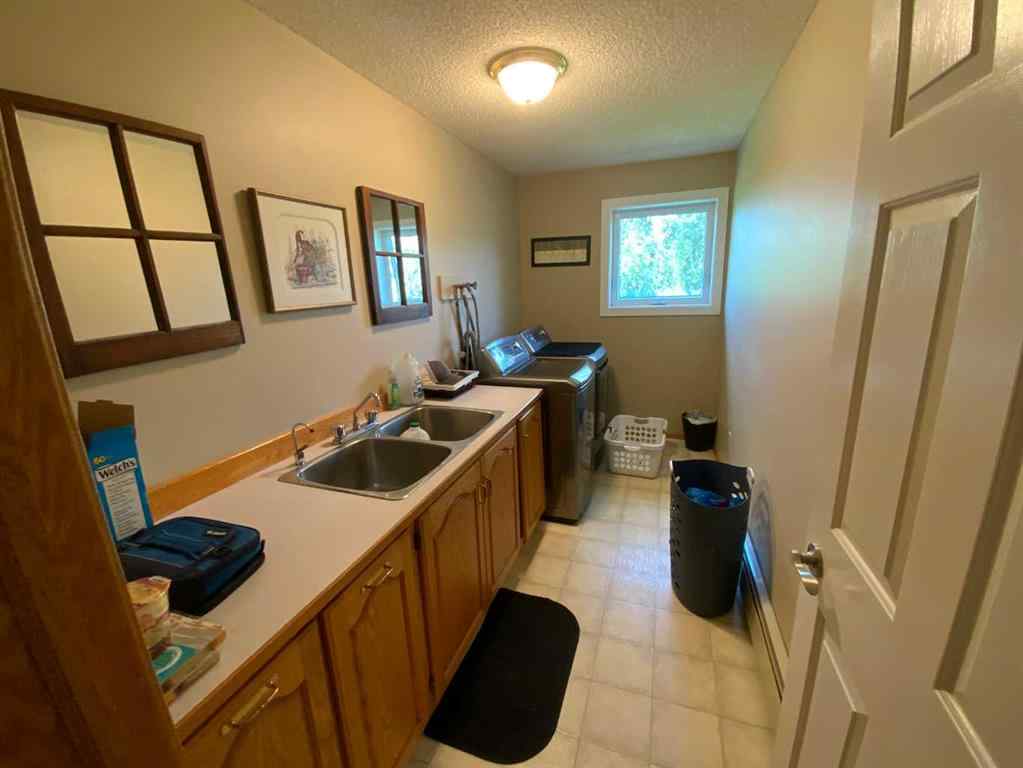 MLS® A2248296 - 231052 330 Township  in NONE Rural Kneehill County, Residential