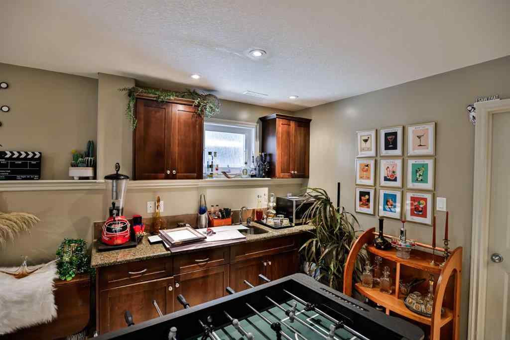 MLS® A2248304 - 125 Couleesprings Way S in Southgate Lethbridge, Residential
