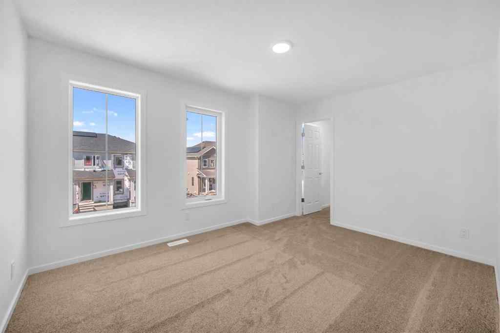 MLS® A2248310 - 2034 Southwinds Row  in Southwinds Airdrie, Residential