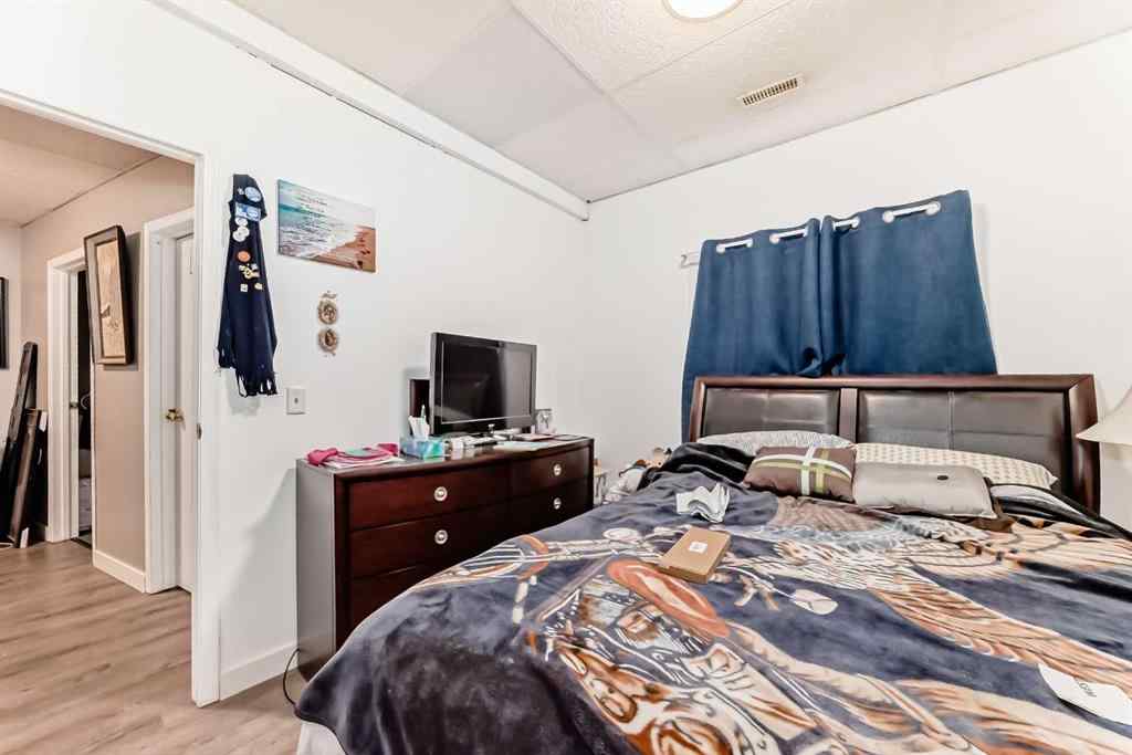 MLS® A2248311 - 1328 Meadowbrook Drive SE in Meadowbrook Airdrie, Residential