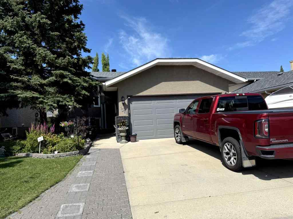 MLS® A2248311 - 1328 Meadowbrook Drive SE in Meadowbrook Airdrie, Residential