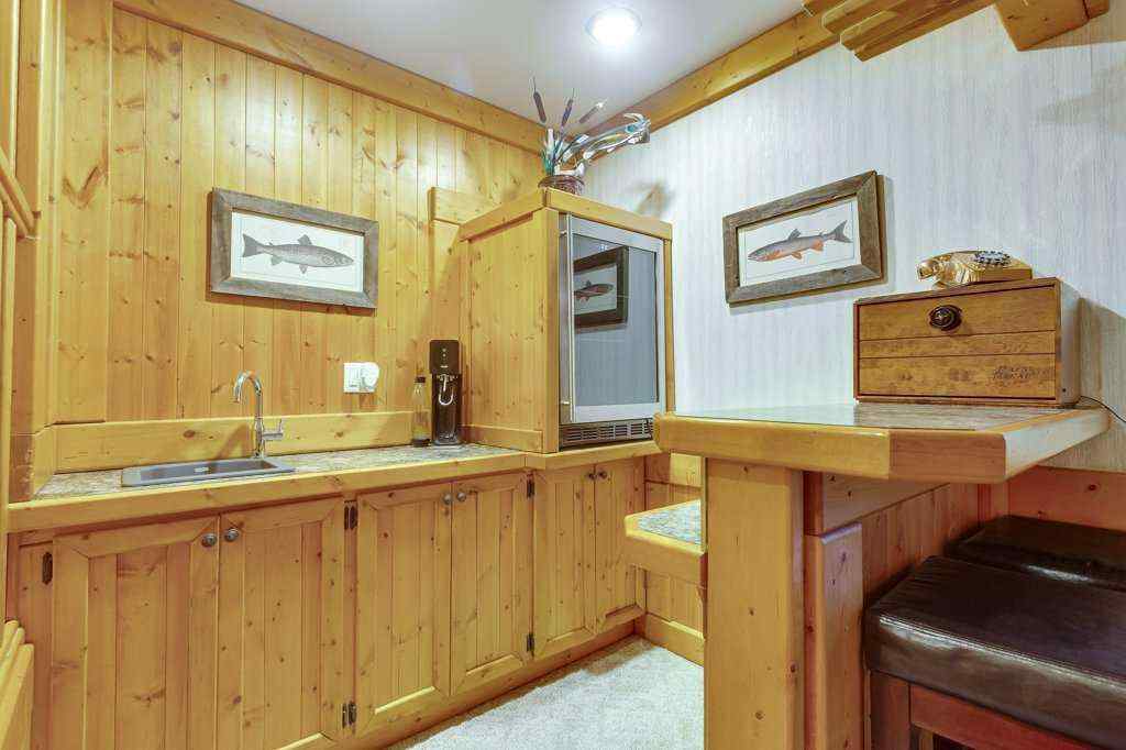 MLS® A2248316 - 4918 53 Avenue Close  in Central Innisfail Innisfail, Residential