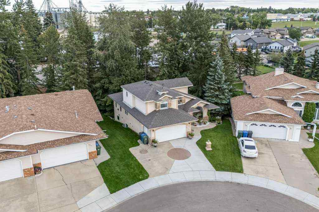 MLS® A2248316 - 4918 53 Avenue Close  in Central Innisfail Innisfail, Residential