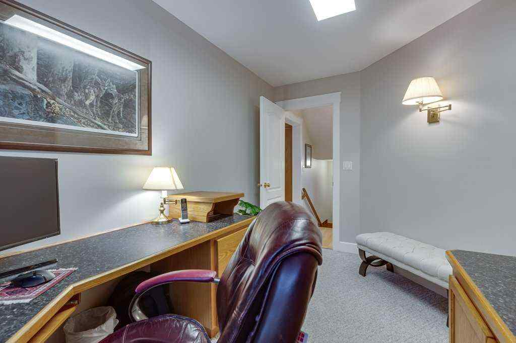 MLS® A2248316 - 4918 53 Avenue Close  in Central Innisfail Innisfail, Residential