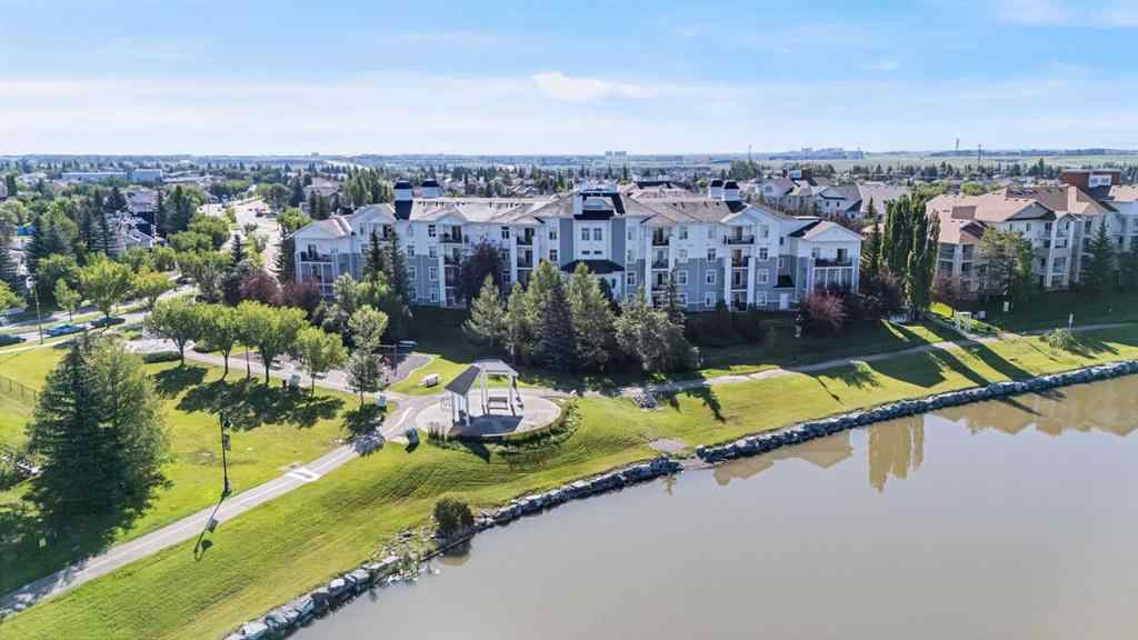 MLS® A2248319 - Unit #410 8 County Village Bay NE in Country Hills Village Calgary, Residential