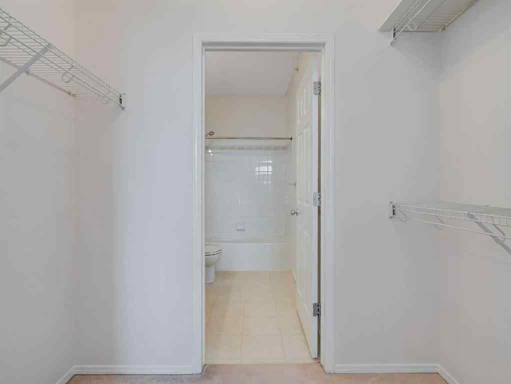 MLS® A2248319 - Unit #410 8 County Village Bay NE in Country Hills Village Calgary, Residential