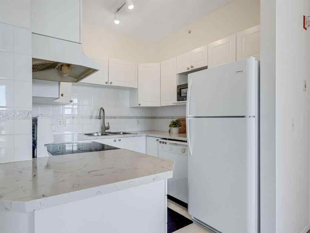 MLS® A2248319 - Unit #410 8 County Village Bay NE in Country Hills Village Calgary, Residential