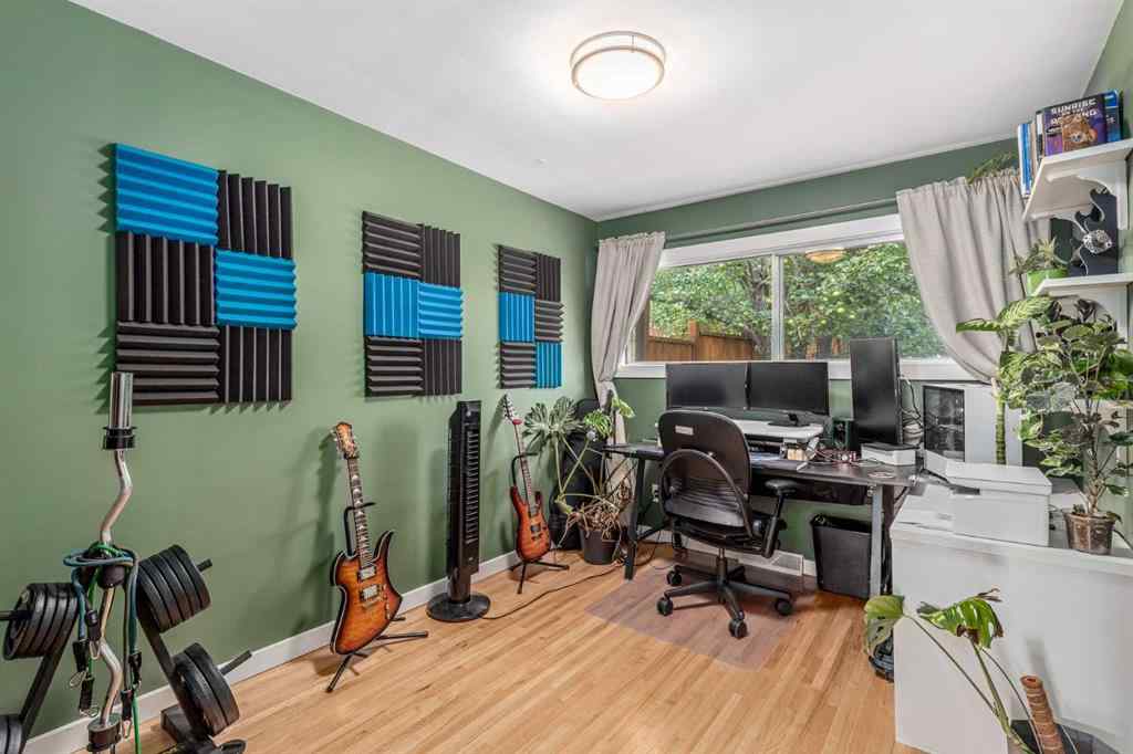 MLS® A2248320 - 206, 208 43 Avenue SW in Parkhill Calgary, Residential