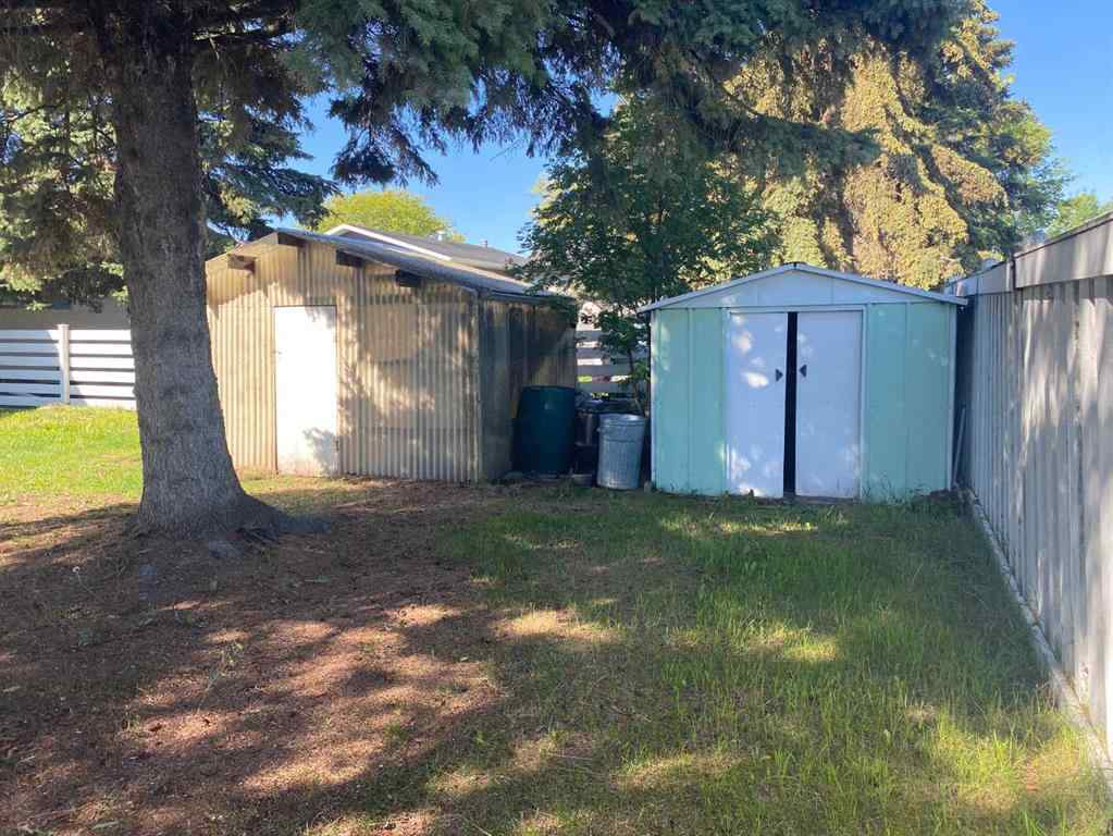 MLS® A2248322 - 9812 83 Avenue  in Patterson Place Grande Prairie, Residential