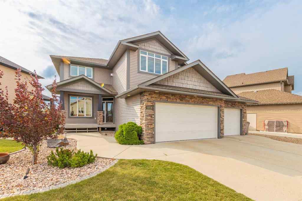 MLS® A2248328 - 5209 19 Street  in College Park Lloydminster, Residential