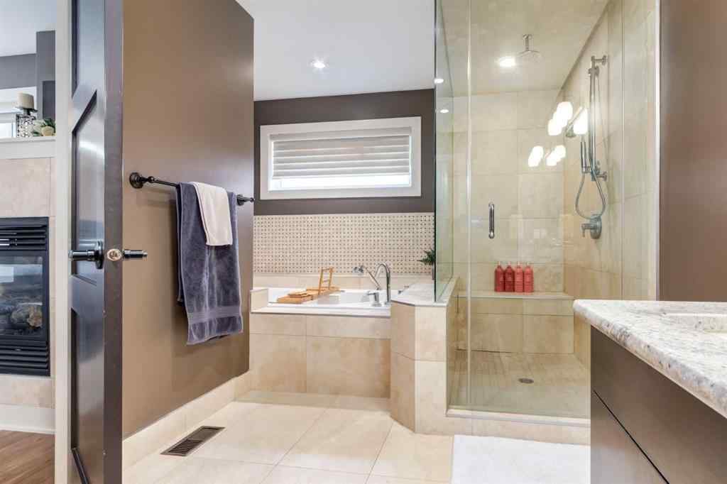 MLS® A2248332 - 1713 27 Street SW in Shaganappi Calgary, Residential